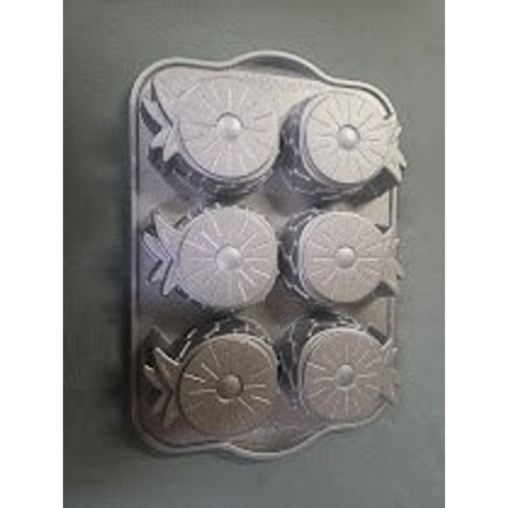 Nordic Ware Pineapple Upside Down Cake Pan 6 Cup Cast Aluminum Silver Mold